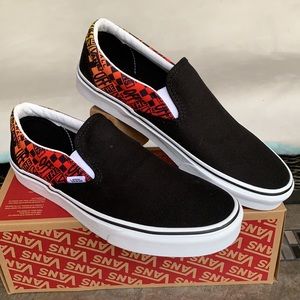 VANS CLASSIC SLIP ON LOGO FLAME BLACK/TRUE WHITE W